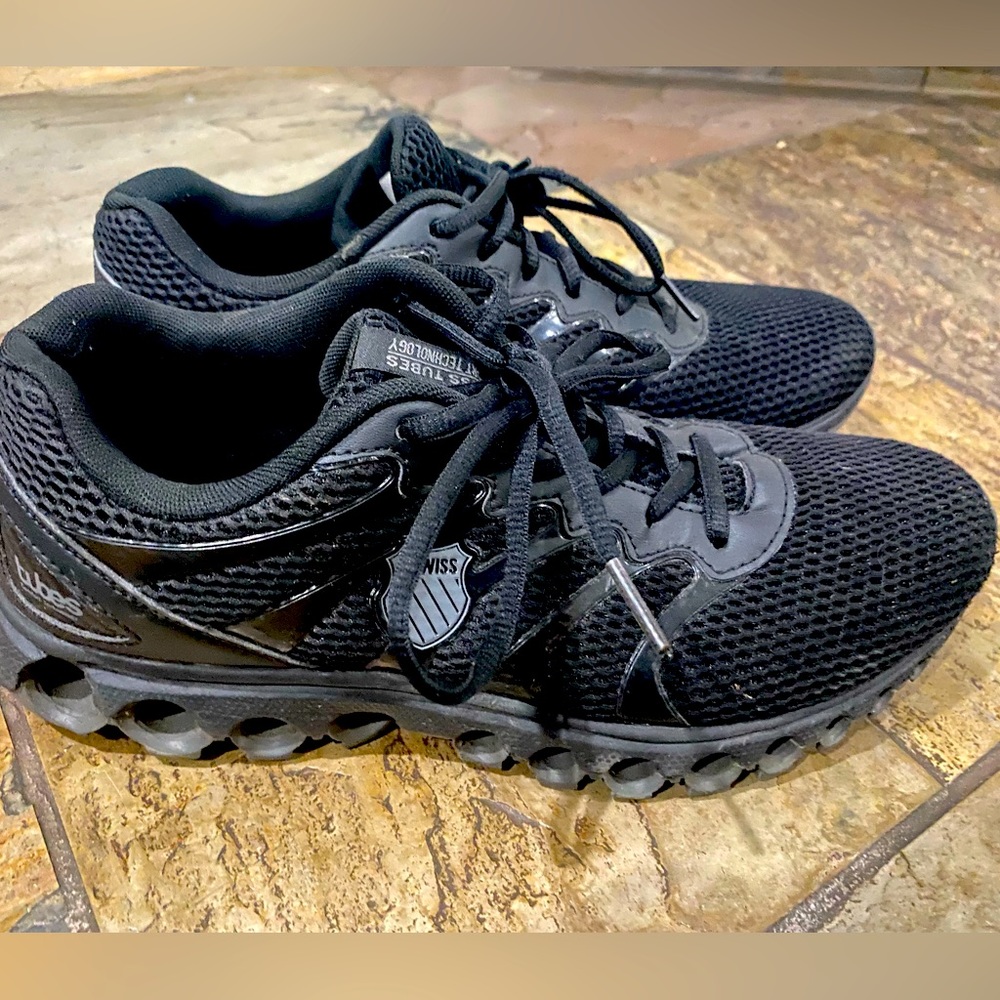 K-Swiss Men’s Tubes training shoes